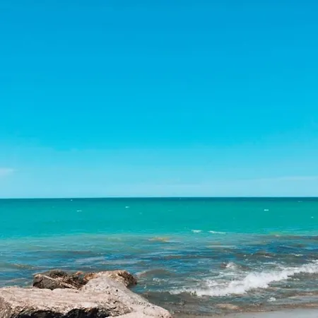 La Sirenita N A 100 M De La Playa Con Arena Fina